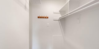 8511 BARRINGTON Court Gallery 11