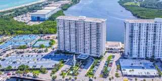 300 Bayview Dr Gallery 2