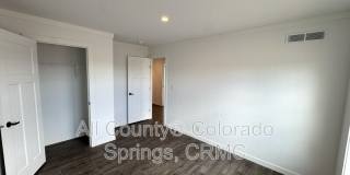 692 E Hahns Peak Avenue Gallery 11
