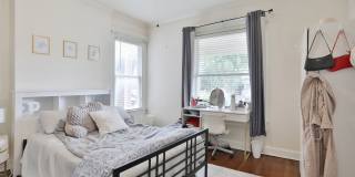 5br,1.5ba, FREE off-street parking, huge front porch, central AC, big backyard, recently remodeled, FREE washer/dryer  & 1 min walk to High St. Gallery 10