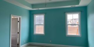 Beautiful 3 bedroom/2 bath home with sunroom and finished room over garage! Gallery 10