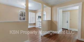 1921 Reynolds Street Gallery 18