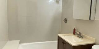 2246 W Armitage Gallery 7