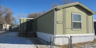 Gorgeous,Updated Mobile Home on Treed Lot Gallery 1
