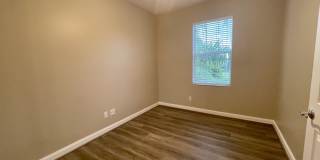 1649 Napoli Drive West - 1649 Gallery 17