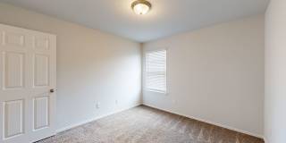 2 WEEKS FREE RENT + $1,750 A MONTH! Gallery 22