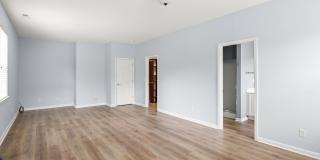 Spacious House in Hadley Park Gallery 15