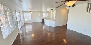 4 Bedroom 3 Bathroom Home in Surprise! Has Loft & Additional Office/Den! Gallery 15