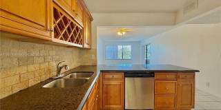 2320 S Cypress Bend Dr Gallery 7