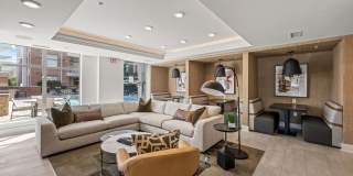 The Mint 425 Apartments Gallery 51
