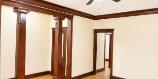 1320 W 64th Street Gallery 3