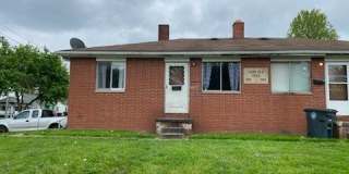 990 Bellevue Avenue Gallery 1