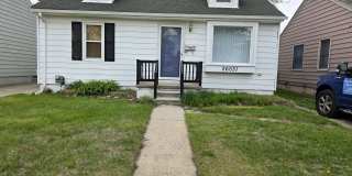 26051 Alger Boulevard Gallery 1