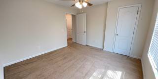 BRIDGEWATER HOME! LEASING FOR IMMEDIATE MOVE IN! 1/2 Off Deposit! Gallery 9