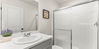 NEW MODERN HOME Gallery 7
