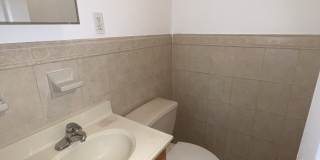 1349 Franklin Ave Gallery 8