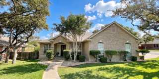 Beautiful One Story in Stone Oak! Gallery 1