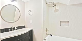 1327 W 42ND Street Gallery 20