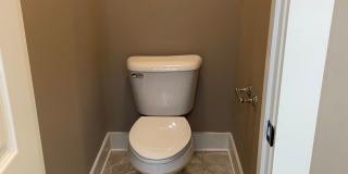 One level home with 2 Car Garage! Gallery 25