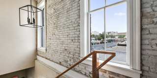 202 on The Square Gallery 20