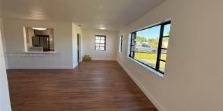 1430 NW 176th Ter Gallery 2