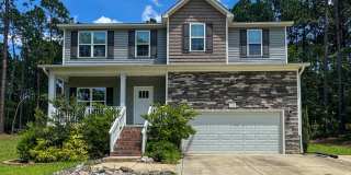 Beautiful 4 Bed 2.5 Bath Home in North Fayetteville Gallery 1