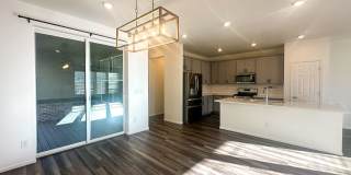 NEARLY NEW 3-bed Paired Home in Senderos Creek community! NEARLY NEW 3-bed Paired Home in Senderos Creek community! Gallery 7