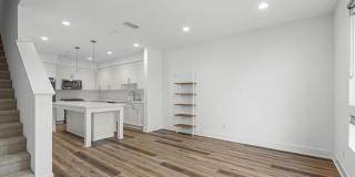 2907 Exposition Pl Gallery 9