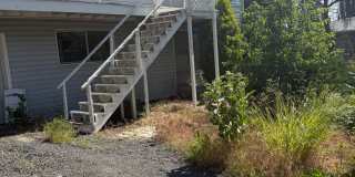1430 NW Deane Gallery 1