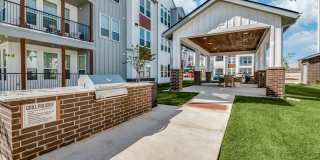 2201 Creekview Gallery 33