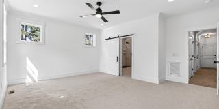 1625 N Main Street Gallery 31