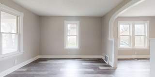 Lorain 2 Bedroom Single Family Home Gallery 34