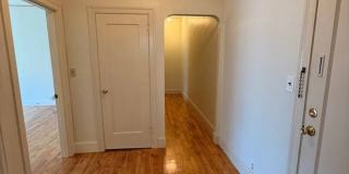 2br - 780ft2 - Prime location! One block to UCB Gallery 8