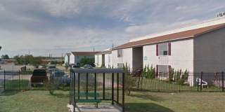 2/1 HUD Accepted Fourplex in Bryan Gallery 1