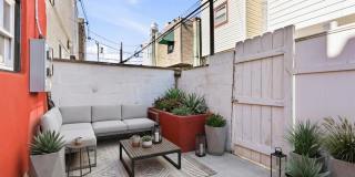 2046 S NORWOOD Street Gallery 3