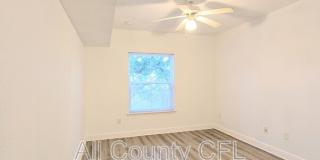 304 E South St Gallery 11