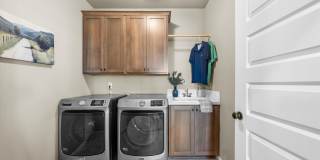 Move-In Ready West Richland Rental – 3-Car Garage, Fenced Yard, Hot Tub Included Gallery 19