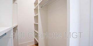 428 Dover Ave Gallery 41