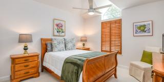 Luxury 4-bedroom - 4 bath with garage Gallery 20