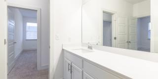 Huge Home in Perfect South Austin Location Gallery 18