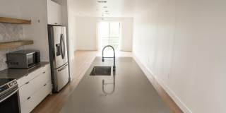 Modern East Austin 2/2 Condo Available Now! Gallery 3