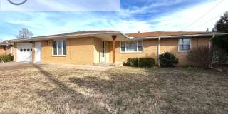 Beautifully Updated 4 Bed 2 Bath in South Hutchinson Gallery 1