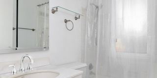 245 East 54th Street 15M Gallery 1