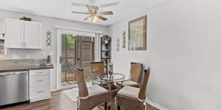 3345 E Lloyd St Gallery 6