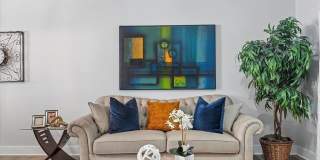 Room in 3 Bedroom Townhome at St James St NW Gallery 8