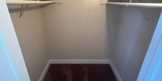 Pond Place Apts Gallery 13