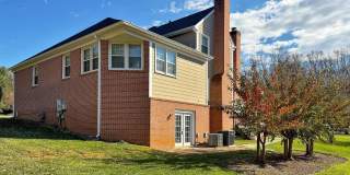 1300 PINSTRIPE Court Gallery 2
