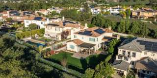 9 River Rock Gallery 32