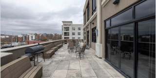 401 W Watson Street Gallery 21