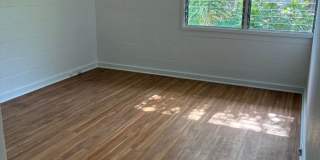 Recently Refurbished 2-Bedroom Near Kapiʻolani Park and Waikīkī Gallery 1